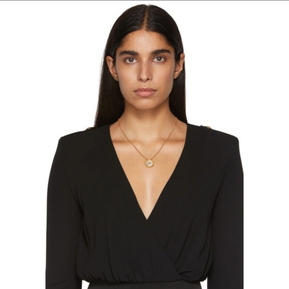 Versace Dainty Necklace - Picture 4 of 8